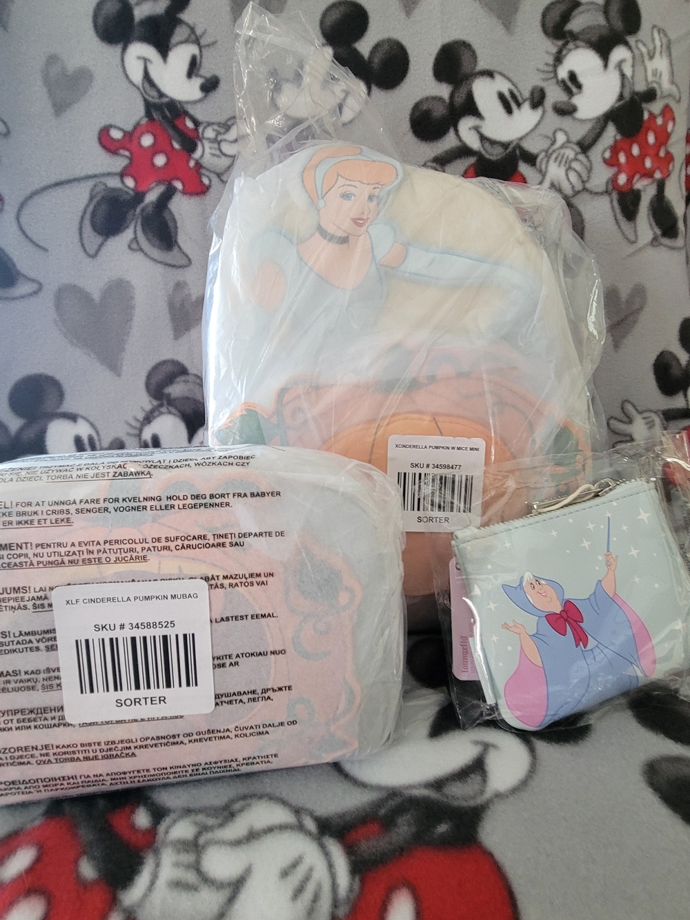 Loungefly Cinderella Bundle* Pumpkin Backpack, Coin Purse, Makeup Bag BNWT